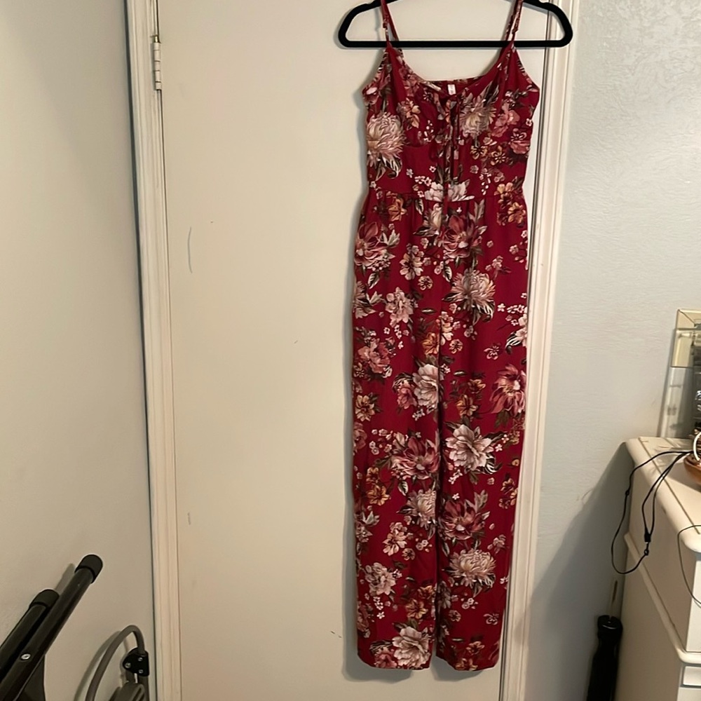 Red floral pant suit